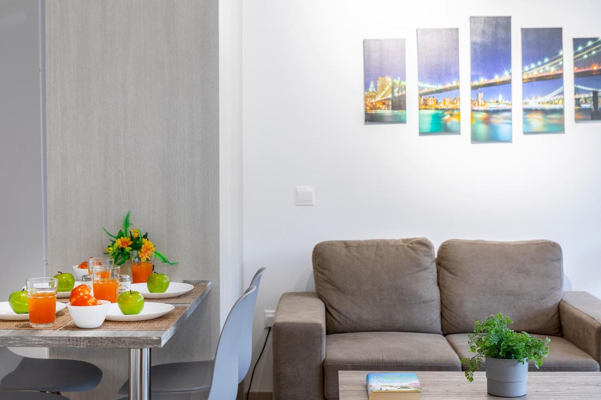 C-Premium Apts 100M From Beach And City Centre ลาร์นาคา ภายนอก รูปภาพ