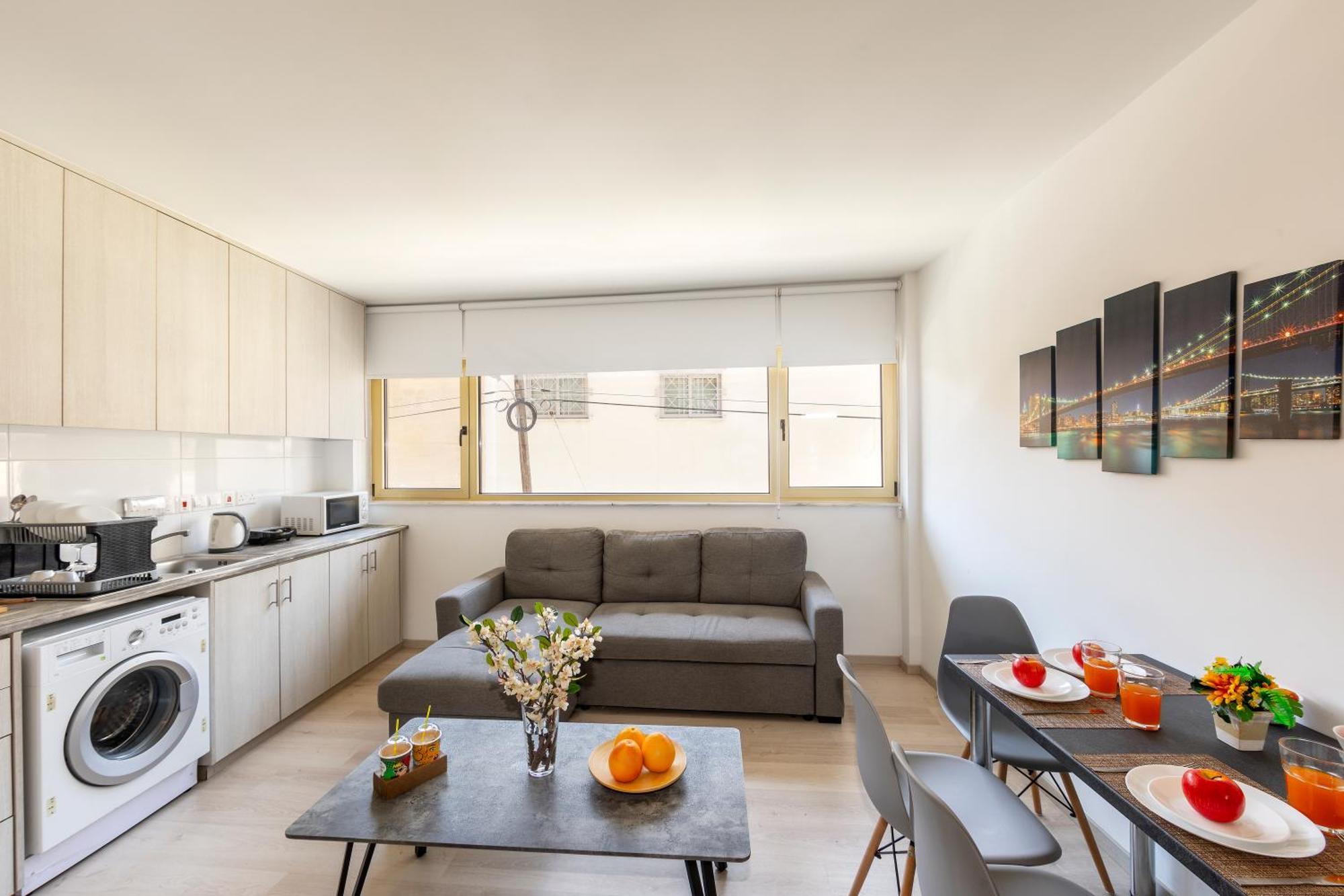 C-Premium Apts 100M From Beach And City Centre ลาร์นาคา ภายนอก รูปภาพ
