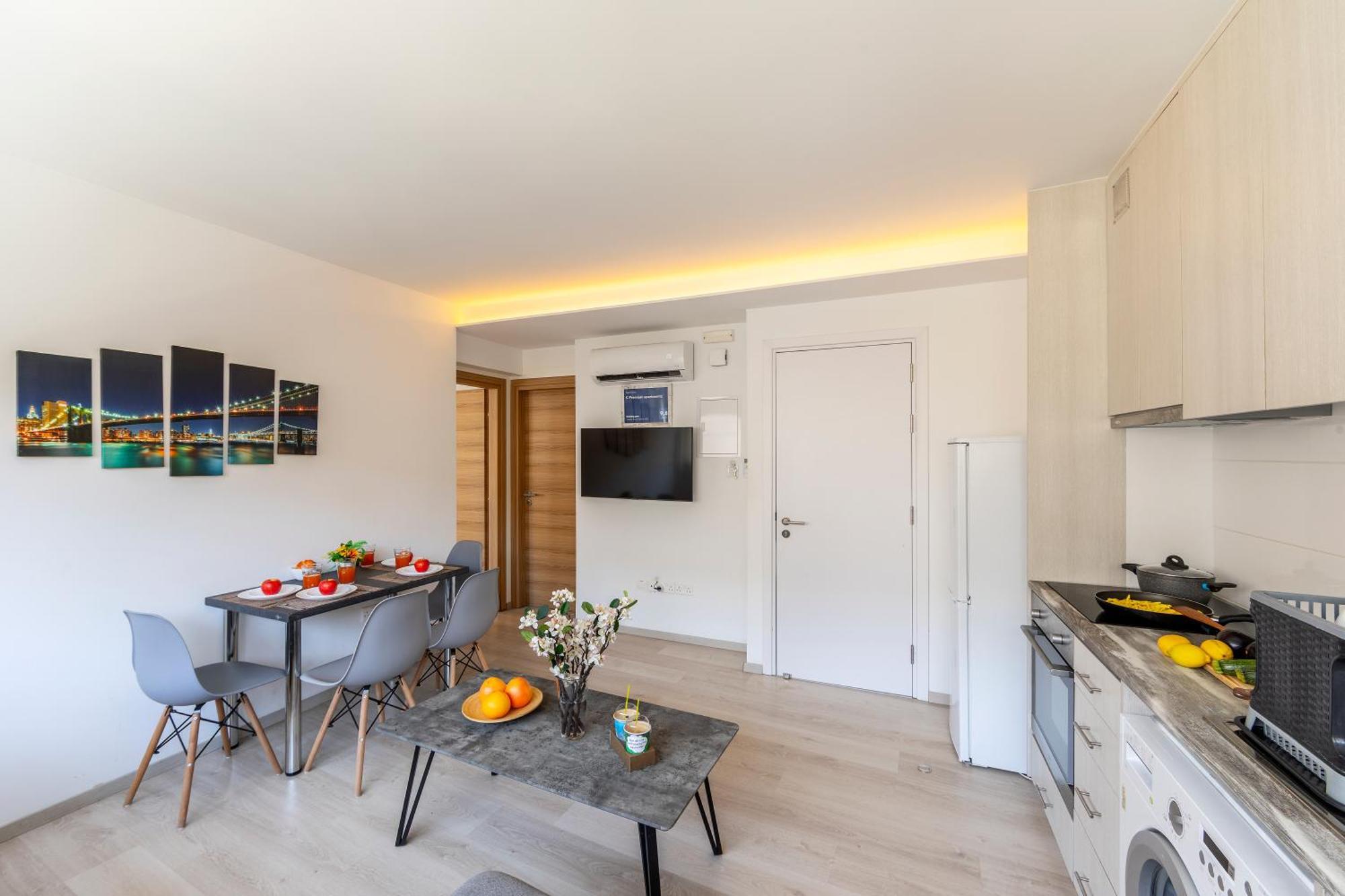 C-Premium Apts 100M From Beach And City Centre ลาร์นาคา ภายนอก รูปภาพ
