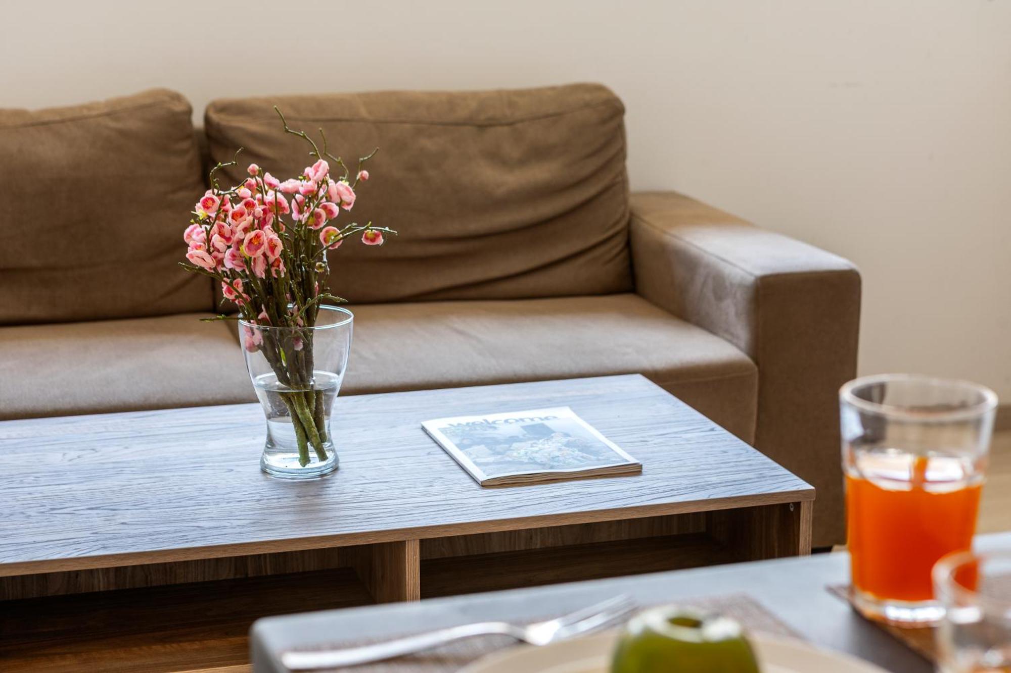 C-Premium Apts 100M From Beach And City Centre ลาร์นาคา ภายนอก รูปภาพ